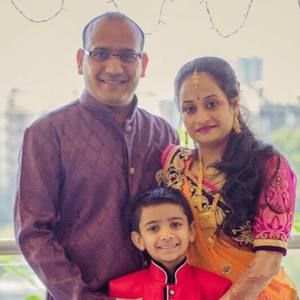 Meet your Posher, Deena